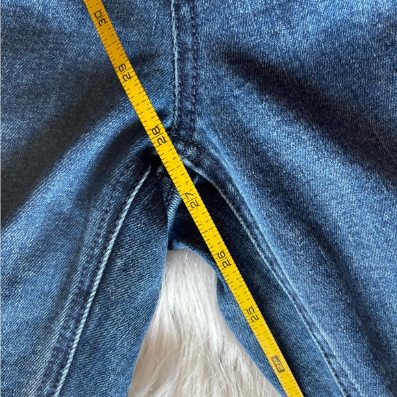 Women's J Mclaughlin Jeans, Size 6, Rainey Stretch Straight Leg Slit Front Ankle - Picture 7 of 8